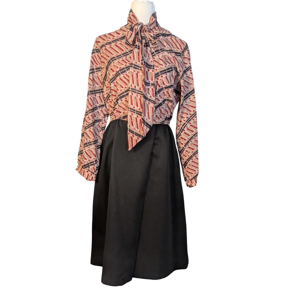 Vintage 1970s Paul Alfred LTD Secretary Dress Bow Neck Midi Black Skirt